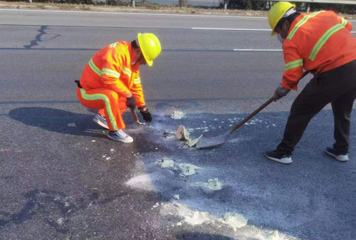 响水镇公路下沉注浆加固